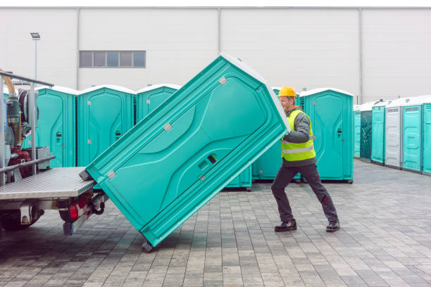 Best Portable toilet rental cost  in Aurora, IN