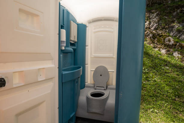 Best Portable restroom solutions  in Aurora, IN