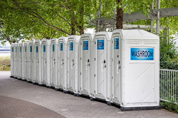 Best Luxury portable toilet rental  in Aurora, IN
