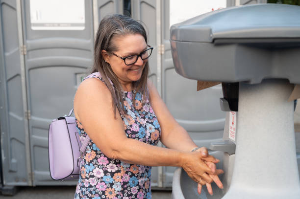 Best Luxury portable toilet rental  in Aurora, IN